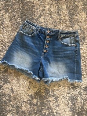 Zenana Outfitters Medium Blue Distressed Button-Fly Denim Shorts